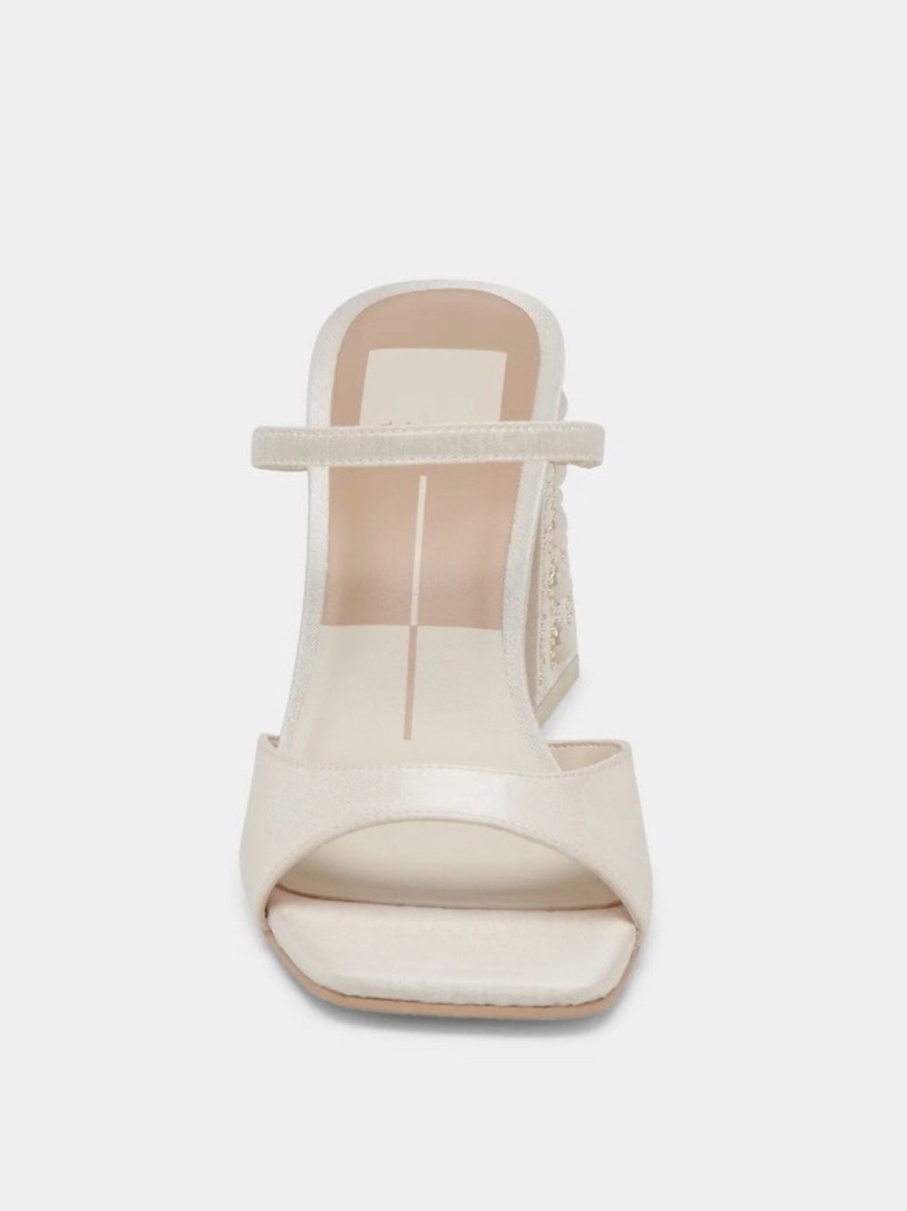 dolce vita Jemmy Pearl Heels in Vanilla Silk - Picture 4 of 10